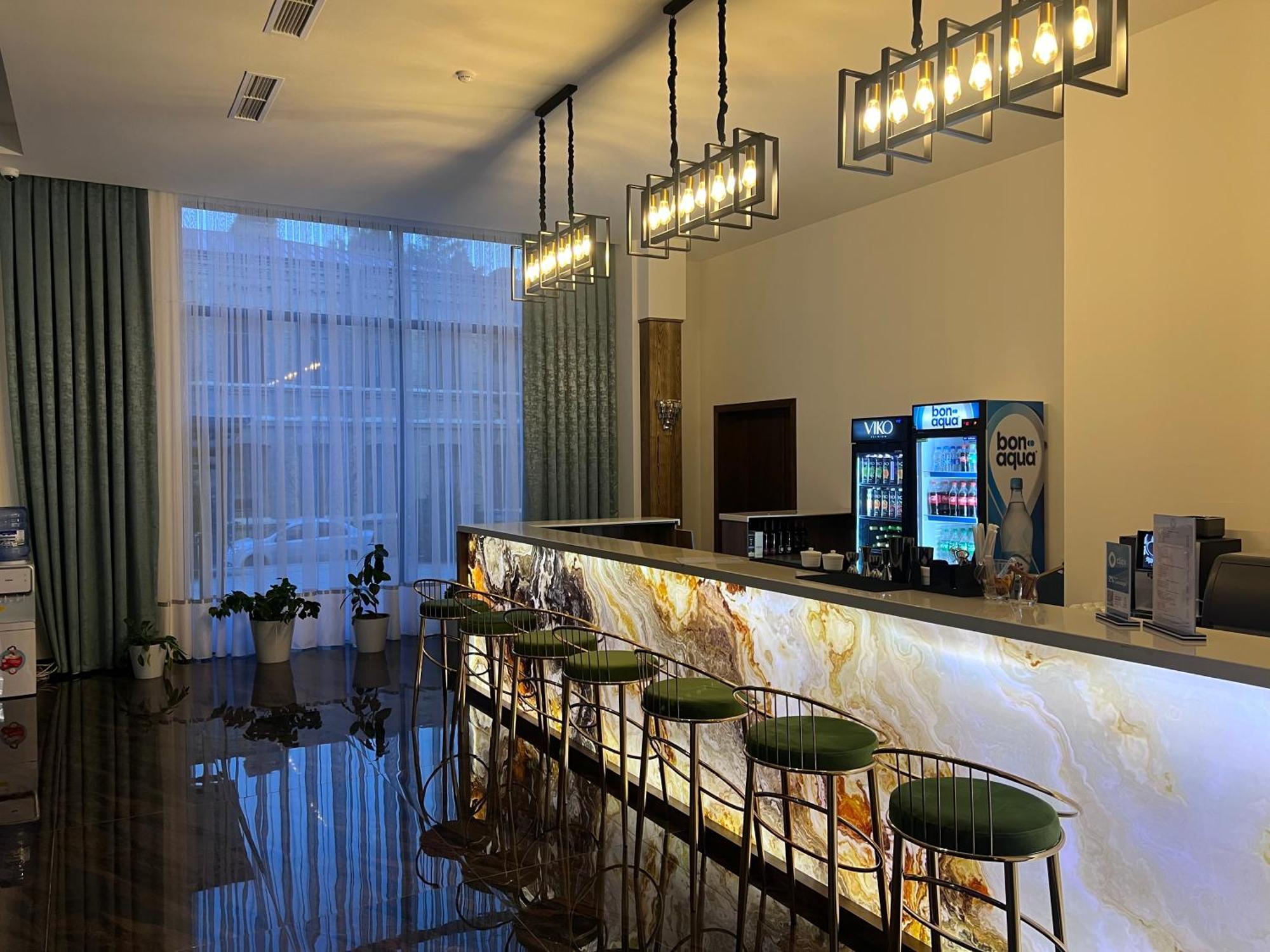 Grand Plaza Hotel Szamarkand Kültér fotó