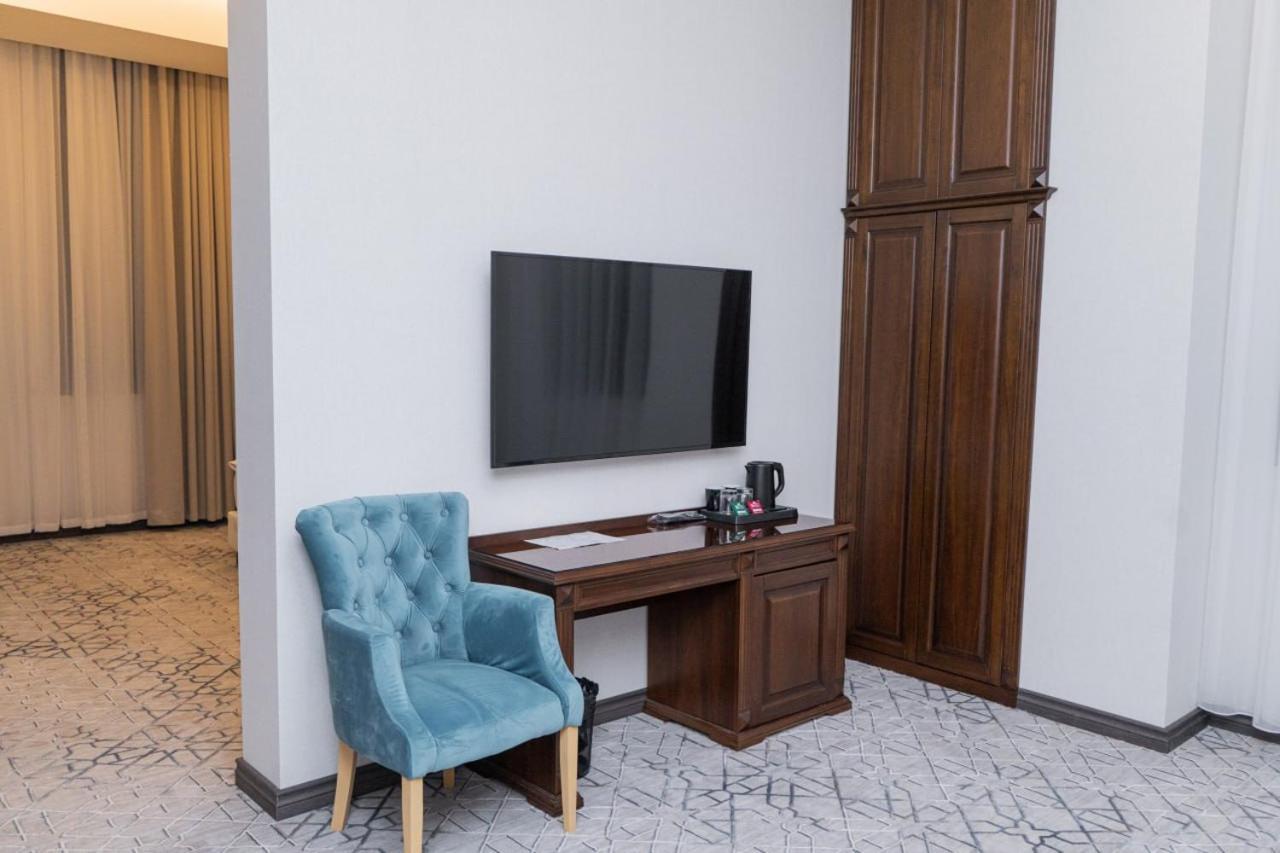 Grand Plaza Hotel Szamarkand Kültér fotó